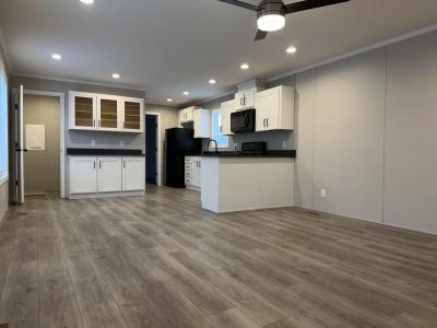 Photo 2 of 9 of home located at 1243 Irene Dr Troy, MI 48083