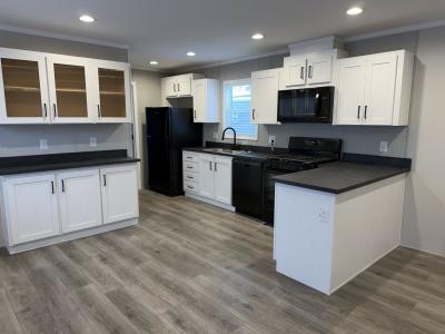 Photo 3 of 9 of home located at 1243 Irene Dr Troy, MI 48083