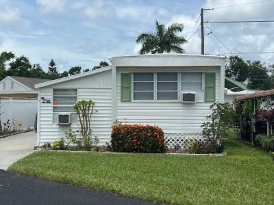 Photo 2 of 29 of home located at 3528 14th Street West #B017 Bradenton, FL 34205