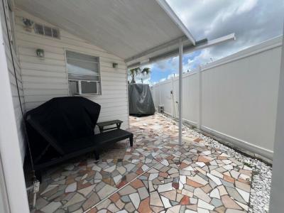 Photo 5 of 29 of home located at 3528 14th Street West #B017 Bradenton, FL 34205