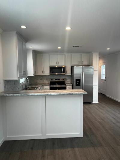 Mobile Home at 2081 Chaffee Rd Lot #19 Jacksonville, FL 32221