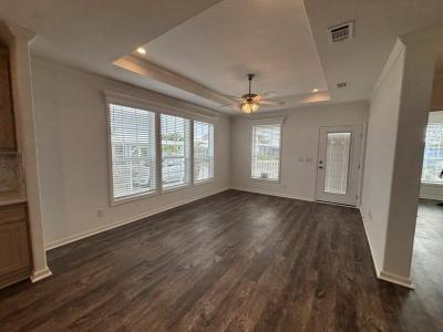 Photo 4 of 20 of home located at 925 Sand Cay Avenue Venice, FL 34285