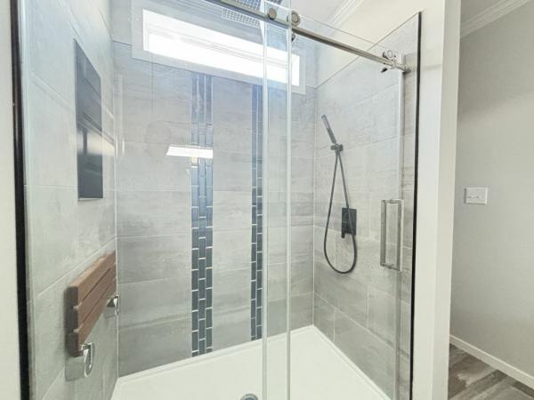 2025 Palm Harbor - Plant City Raleigh w/ Rear Porch - POWER Mobile Home