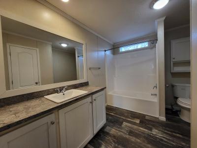 Photo 5 of 8 of home located at 6181 Robert Circle Site #277 Ypsilanti, MI 48197