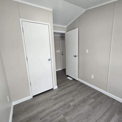 Photo 2 of 13 of home located at 2737 W. Washington Center #175 Fort Wayne, IN 46818