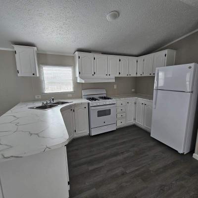 Mobile Home at 2737 W. Washington Center #175 Fort Wayne, IN 46818