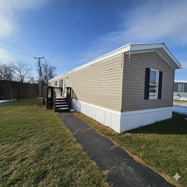 2022 Clayton Manufactured Home