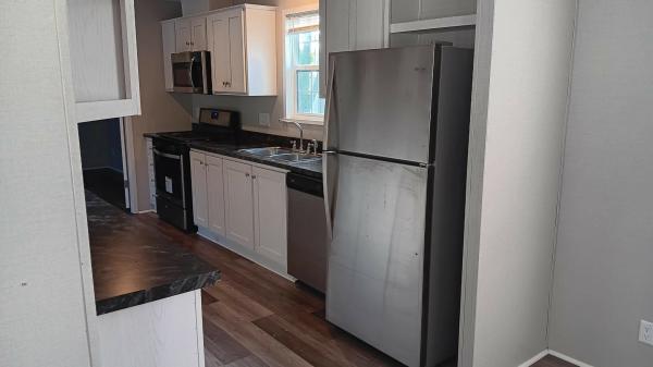 Photo 1 of 2 of home located at 3617 N. Grand Ave E., Lot #22 Springfield, IL 62702