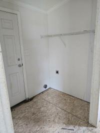 2020 Commodore  Home