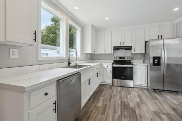 2025 Champion 2876  Home