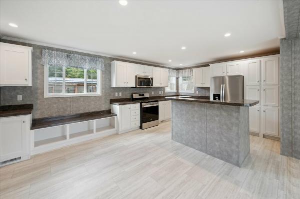 2025 Redman Homes 163 NWD-A-24405  Home