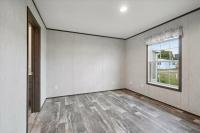 2025 EAGLE RIVER 58 LC-52G351  Home