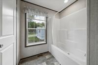 2025 EAGLE RIVER 58 LC-52G351  Home