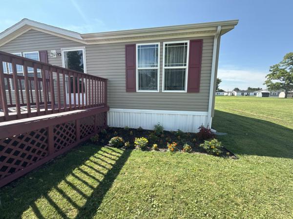 2013 CHAMPION 64 FORTUNE GOLD STAR  Home