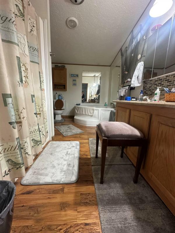 2000 REDMAN 143  Home