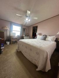 2000 REDMAN 143  Home