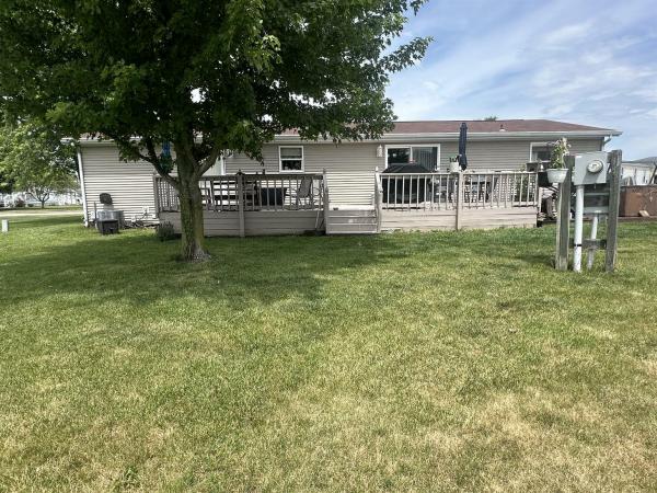 2000 REDMAN 143  Home