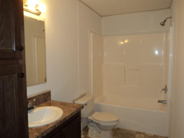 2014 EAGLE RIVER 81 70S800336FT Mobile Home