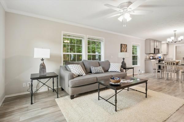 2025 Adventure 15 Mojave 2852-1  Home