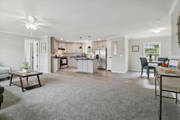 2025 Adventure 32 4643L  Home