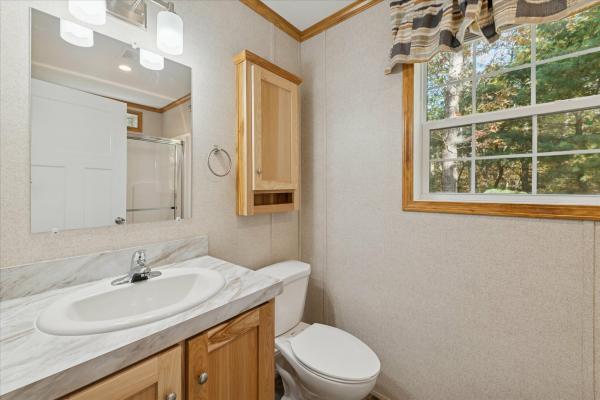 2024 Redman 101 122RENW-1666H22193  Home