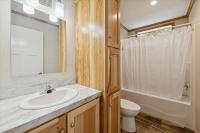 2024 Redman 101 122RENW-1666H22193  Home