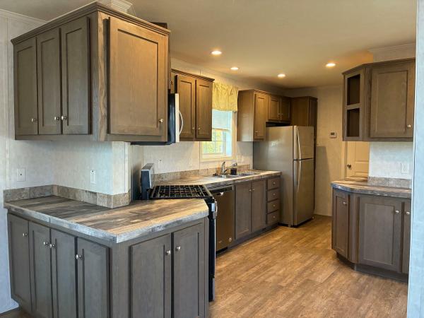 2022 Champion 119 F-46627  Home