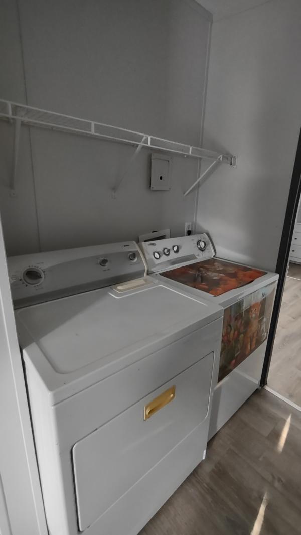 2006 FLEETWOOD 96 highland park  Home