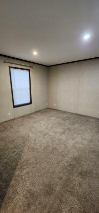 2021 Champion - Redman NWS-F-25206  Home