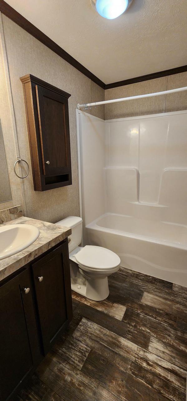 2021 Champion - Redman NWS-F-25206  Home