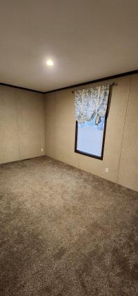 2021 Champion - Redman NWS-F-25206  Home