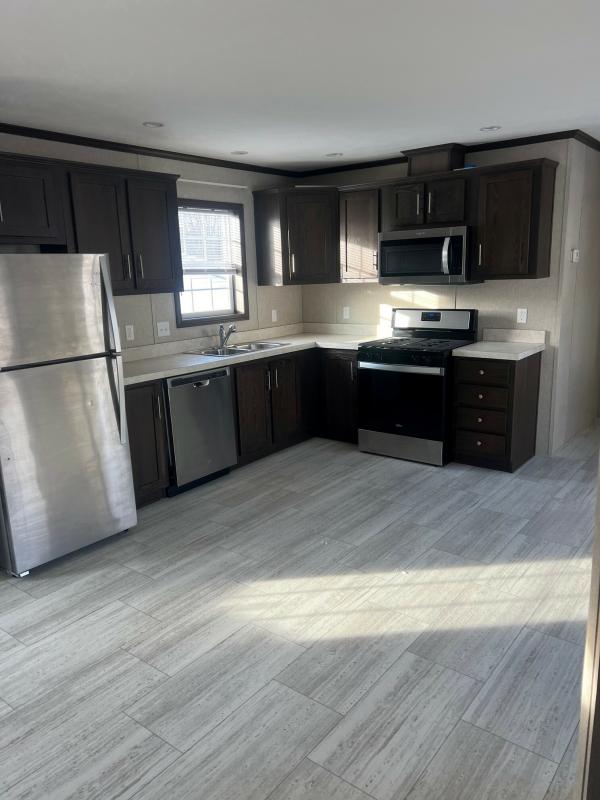 2022 Champion NWS-F-25206  Home