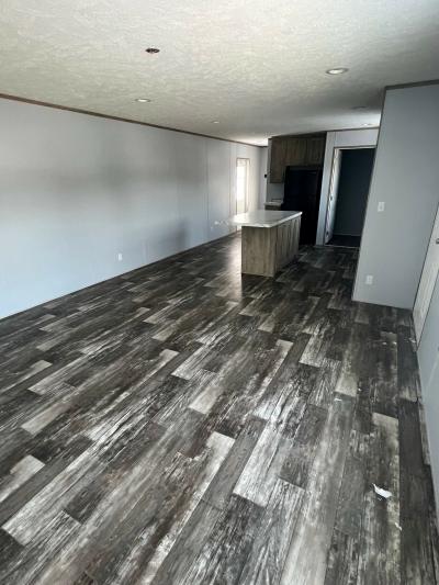 Mobile Home at 210 Cypress Dr Apollo, PA 15613