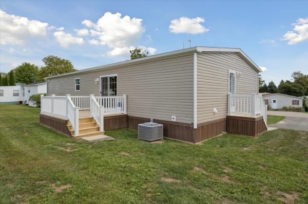 2025 Redman Catena II 133 CTN.2-R 20  Home