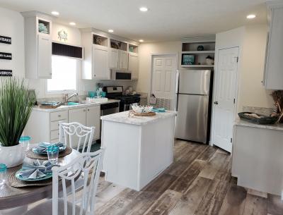 Mobile Home at 11628 4th St. NE Magnolia, OH 44643