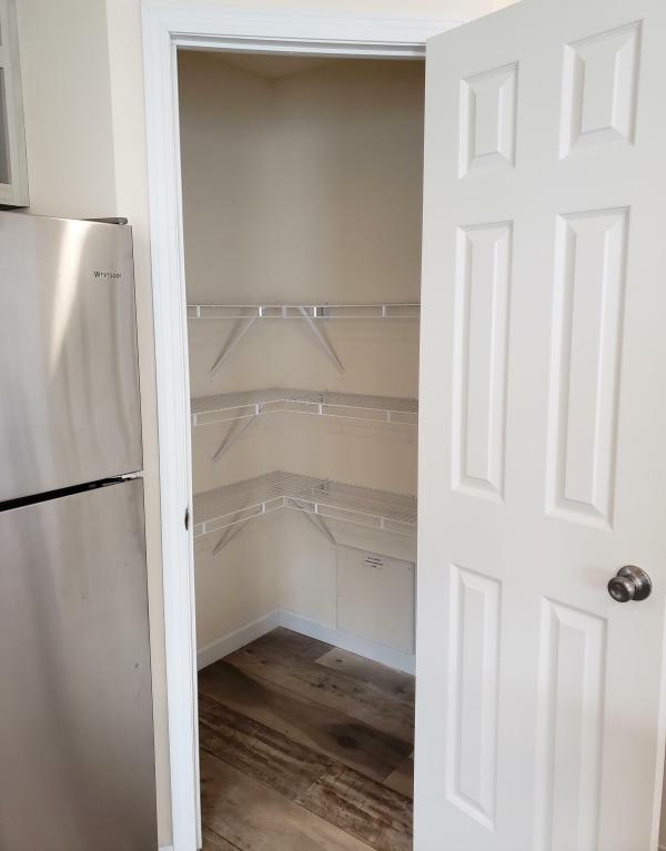 2018 Fairmont 18 430INS28523A  Home