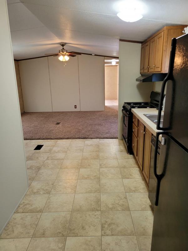 2011 Clayton 8032 22BLZ16562AH11  Home