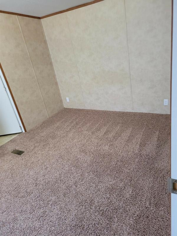 2011 Clayton 8032 22BLZ16562AH11  Home