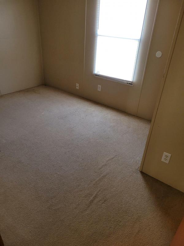 2006 Fleetwood 118K 2663A (Festival)  Home