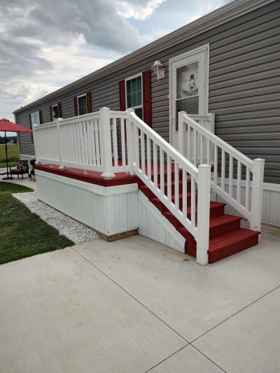 Mobile Home at 5290 N Str. NE Magnolia, OH 44643