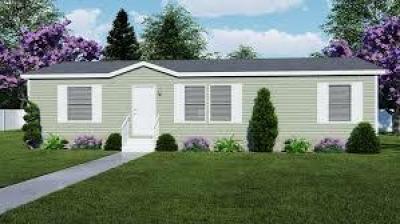 Mobile Home at 32 West St. Caledonia, OH 43314