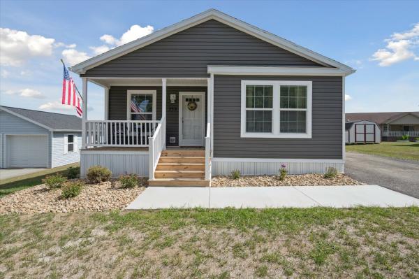 2025 Champion 253 CTN.2-R-25  Home