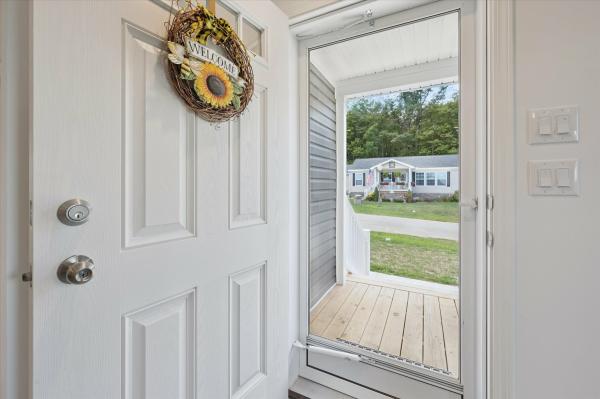 2025 Champion 253 CTN.2-R-25  Home