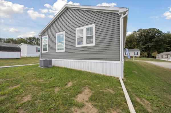 2025 Champion 253 CTN.2-R-25  Home