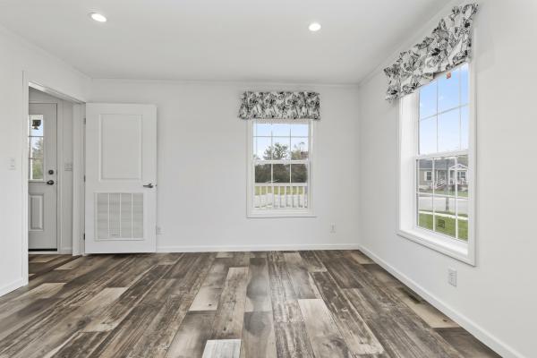 2023 Champion 319 NWDSA24801  Home