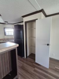 2015 Adventure EVA09 34825M  Home