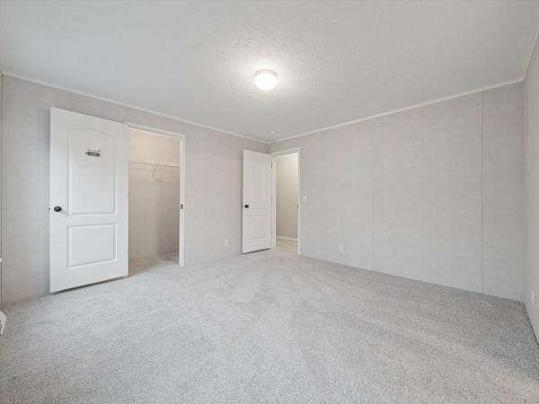 2025 Adventure 144 4523 R  Home