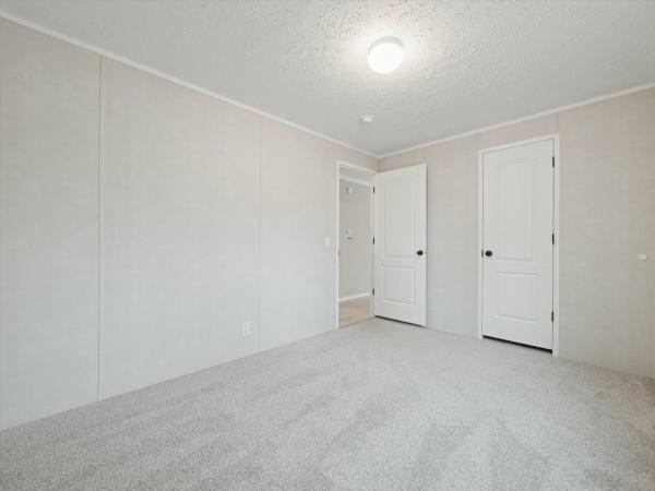 2025 Adventure 144 4523 R  Home