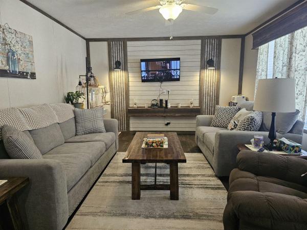 2020 CLAYTON 341 AMERICAN FARMSTEAD  Home