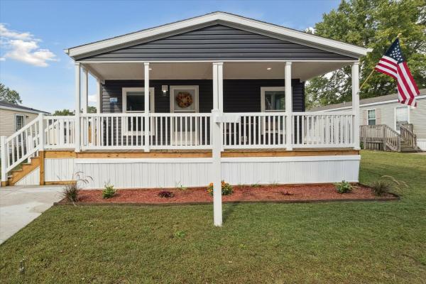 2025 Adventure 378  Home